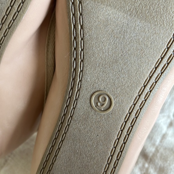 Mossimo Ballet Flats Nude Size 9 - Picture 5 of 7